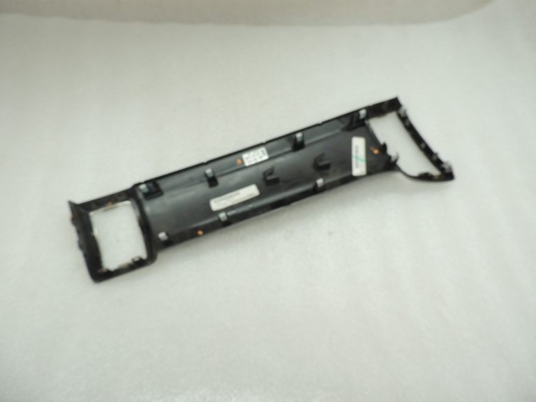 Ford Ranger P375 TKE instrumentu paneļa pārsegs Labais EB3B-41044K45-E