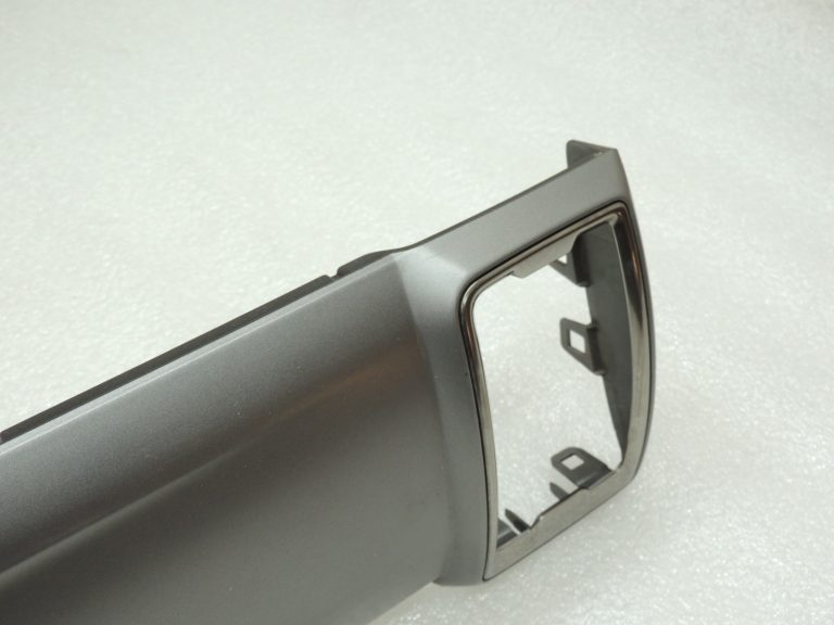 Ford Ranger P375 TKE instrumentu paneļa pārsegs Labais EB3B-41044K45-E