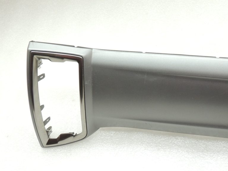 Ford Ranger P375 TKE instrumentu paneļa pārsegs Labais EB3B-41044K45-E