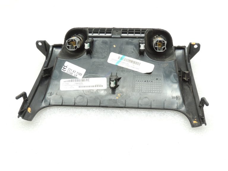 Ford Ranger P375 TKE Centrālās konsoles pārsegs 12V savienojums EM3E-4104494-ABW