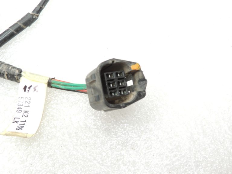 Ford Ranger P375 TKE kreisās aizmugurējās gaismas spuldzes turētājs AB39-13N411-AA