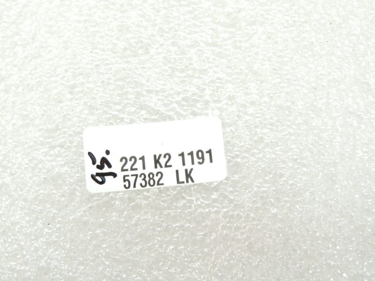 OEM BMW F10 F11 F07 N47N Degvielas padeves caurule Degvielas padeves līnija 13537810784