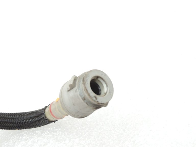 OEM BMW F10 F11 F07 N47N Degvielas padeves caurule Degvielas padeves līnija 13537810784