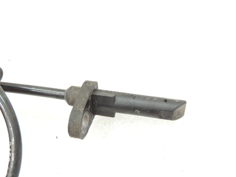 Oriģinālais BMW F10 F12 F13 ABS sensors riteņa ātruma sensors aizmugurē 34526784901
