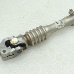 Oriģinālā BMW F06 F07 F10 F10 F11 F12 F13 F01 F02 Universālā savienojuma stūres statņa vārpsta 32306790490