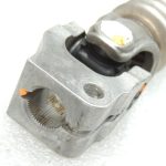 Oriģinālā BMW F06 F07 F10 F10 F11 F12 F13 F01 F02 Universālā savienojuma stūres statņa vārpsta 32306790490