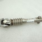 Oriģinālā BMW F06 F07 F10 F10 F11 F12 F13 F01 F02 Universālā savienojuma stūres statņa vārpsta 32306790490