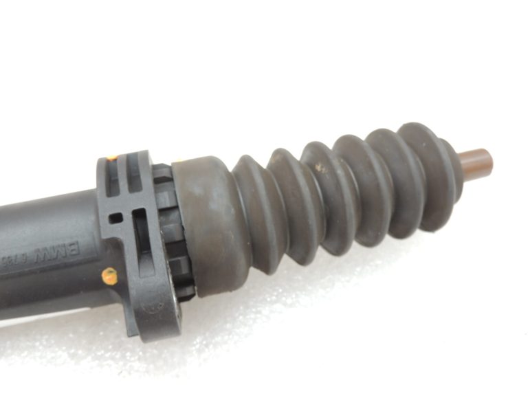 Oriģinālais BMW F10 F11 E87 E90 sajūga palīgcilindrs 6785964 21526785964