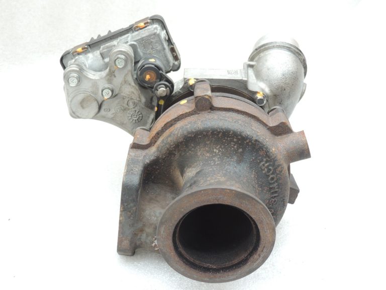 Oriģinālais BMW N47N F20 F20 F21 F30 F31 F10 F07 F11 turbokompresors 1165724779