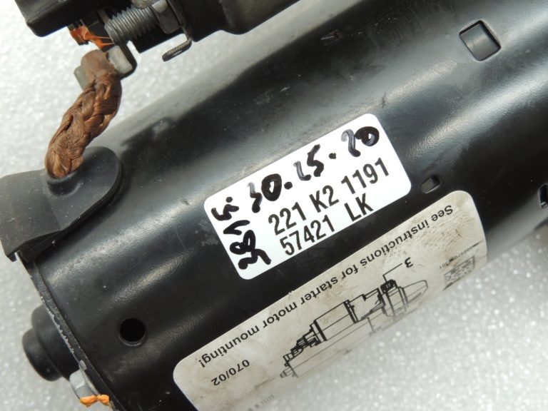 Oriģinālais BMW N47N N57N starteris 0001148010 8570383