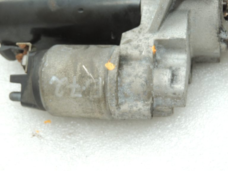 Oriģinālais BMW N47N N57N starteris 0001148010 8570383