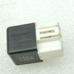 Oriģinālā Mitsubishi releja Releju vadības bloks MB629081 MA156700-1240, MA1567001240