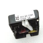 Mitsubishi L200 K7 drošinātāju kārbas vāciņš MR252665