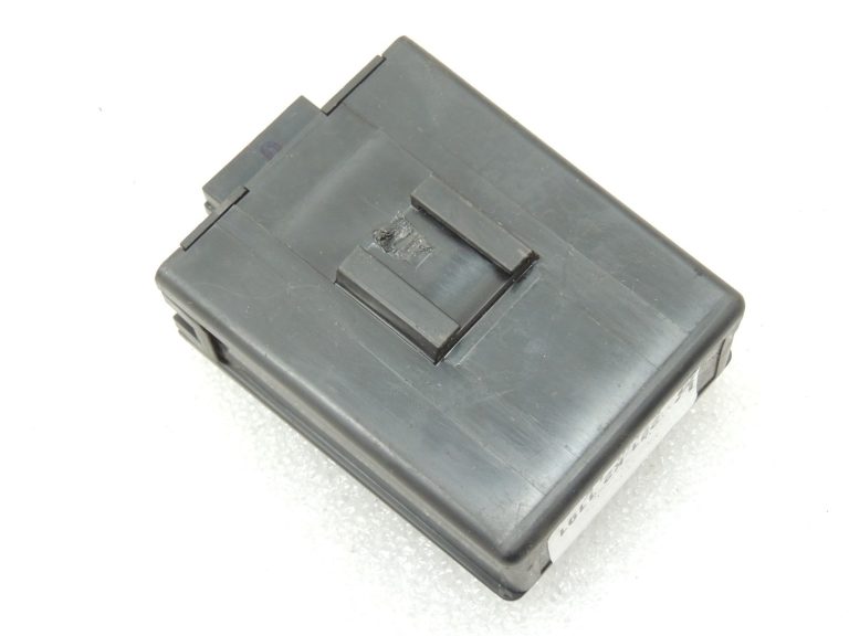 Mitsubishi L200 K7 4WD indikatoru vadības bloks MN107599