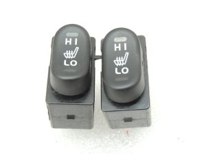 Mitsubishi Colt VI Z30 Apsildāmo sēdekļu slēdzis kreisais + labais MN108339 MN108340