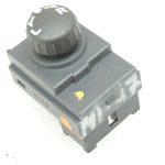 Mitsubishi Colt VI Z30 Ārējo spoguļu regulēšanas slēdzis MN108084 8608A129