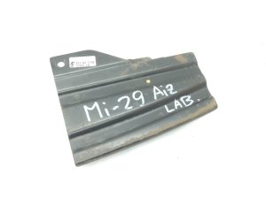 Mitsubishi Pajero 3,2Di-D V78W Aizmugurējā bampera stiprinājums labajā pusē MR478820