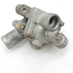 Oriģinālās Mitsubishi Pajero 3,2Di-D V78W termostata korpuss ME203572, ME203432