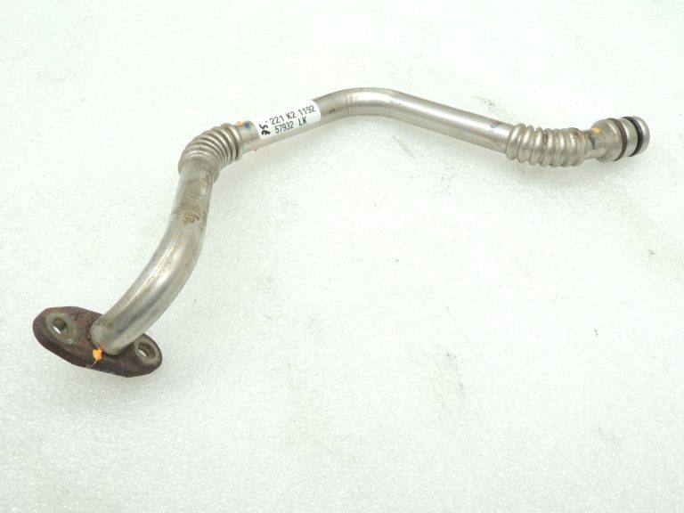 Oriģinālā Mitsubishi 1.9DCi Volvo Renault turbokompresora eļļas atgriešanas līnija M617115