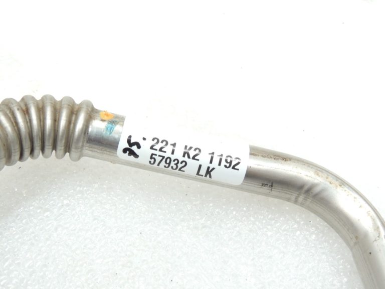 Oriģinālā Mitsubishi 1.9DCi Volvo Renault turbokompresora eļļas atgriešanas līnija M617115