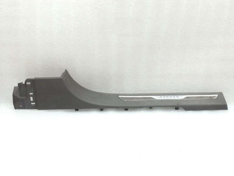 Renault Espace V MK5 JR Durvju sliekšņu apdares priekšējā kreisā 769520067R
