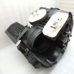 Renault Espace V JR gaisa kondicioniera apsildes kārbas korpuss gaisa plūsmas aizbīdņi 271206774R