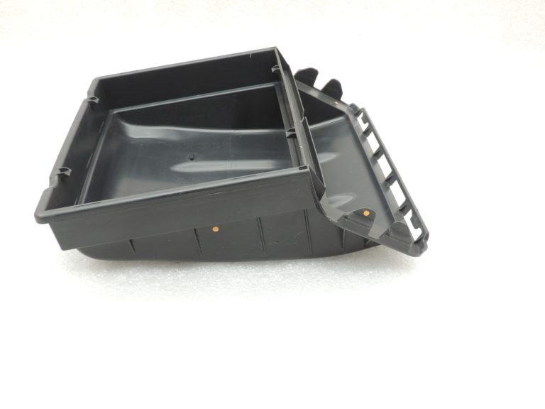Oriģinālais Mercedes Benz W205 salona gaisa filtra korpuss A2058308802