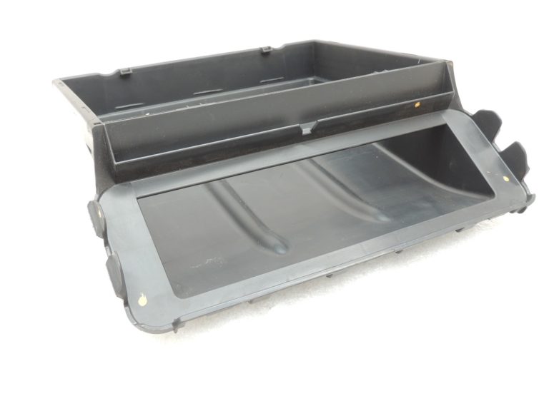 Oriģinālais Mercedes Benz W205 salona gaisa filtra korpuss A2058308802