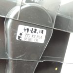 Oriģinālais Mercedes Benz W205 bagāžnieka instrumentu glabāšanas nodalījums A2058990014