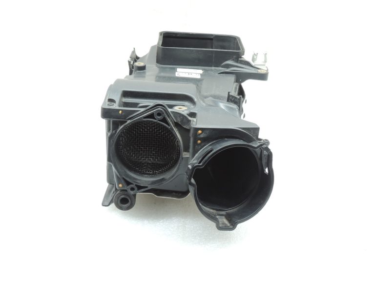 Oriģinālā Mercedes Benz W205 OM651 gaisa filtra kaste Gaisa filtra korpuss A6510900600