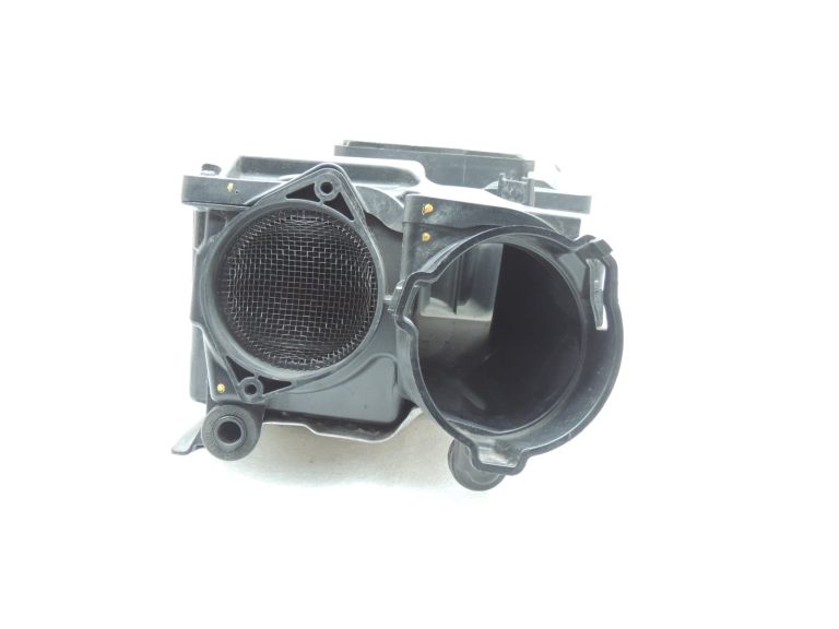 Oriģinālā Mercedes Benz W205 OM651 gaisa filtra kaste Gaisa filtra korpuss A6510900600