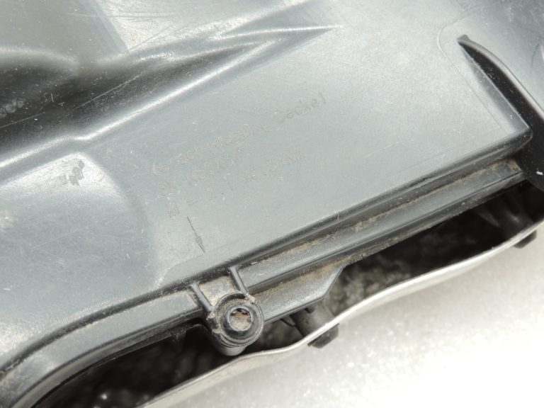 Oriģinālā Mercedes Benz W205 OM651 gaisa filtra kaste Gaisa filtra korpuss A6510900600