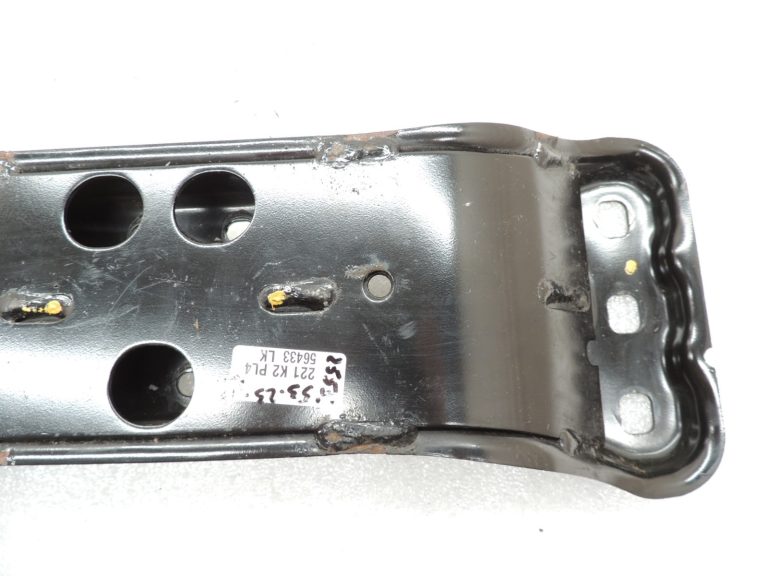 Oriģinālā Mercedes Benz W205 AMG C63 aizmugurējais automātiskās transmisijas stiprinājums A2052401702