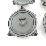 Oriģinālais Mercedes Benz W205 centrālo skaļruņu komplekts A2228200202 A2058204203