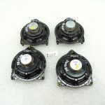 Oriģinālais Mercedes Benz W205 centrālo skaļruņu komplekts A2228200202 A2058204203