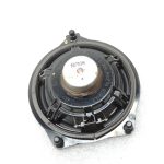 Oriģinālais Mercedes Benz W205 centrālo skaļruņu komplekts A2228200202 A2058204203