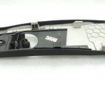 Oriģinālā Mercedes Benz W205 labās B-svārstgala augšējā apdare melna A2056900326