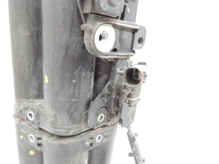 Mazda 3 6 CX5 Sprieguma transformators Kondensators GKH867ZC0 GKH867ZC0D GKH867ZC0B GKH867ZC0B