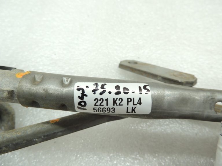 Mazda 6 III GJ GL Vējstikla tīrītāja svira Priekšējā tīrītāja svira GHP967360