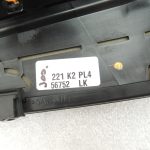 Oriģinālā Mazda 6 III GJ GL durvju paneļa roku balsts aizmugurējais kreisais GHK169396