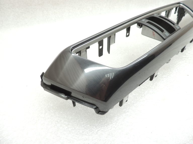 Oriģinālā Mazda 6 III GJ instrumentu paneļa apdare GN5 DARK METAL GHP955150D08