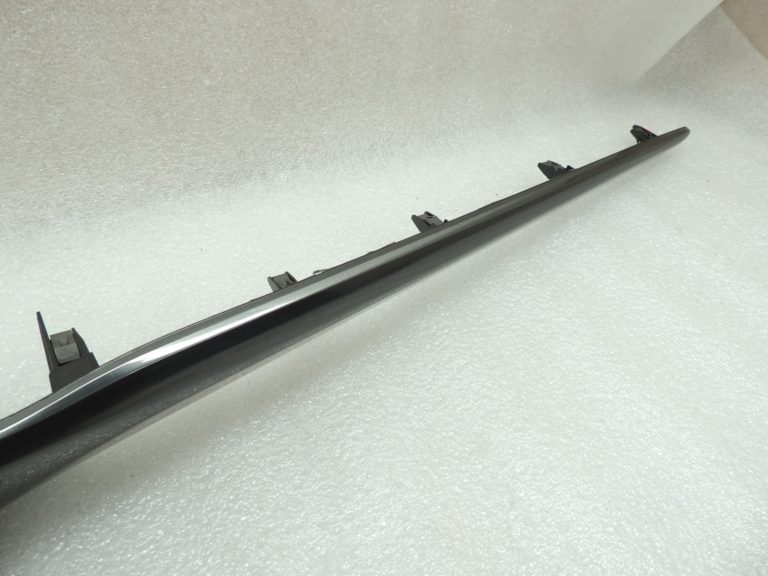 Oriģinālā Mazda 6 III GJ instrumentu paneļa apdare GN5 DARK METAL GHP955150D08