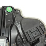 Mercedes-Benz C-klase W205 Logu regulatora mehānisms aizmugurējais labais A2057308004
