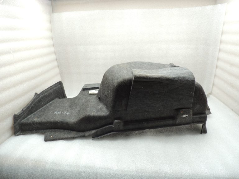 Oriģinālā Mercedes Benz W205 sedana bagāžnieka sānu apdare kreisā A2056900825