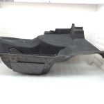 Oriģinālā Mercedes Benz W205 sedana bagāžnieka sānu apdare kreisā A2056900825