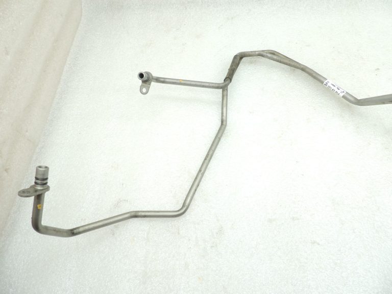 Oriģinālā aprīkojuma Mercedes Benz W205 transmisijas eļļas caurule Eļļas dzesēšanas caurules A6511805330 A6511805430