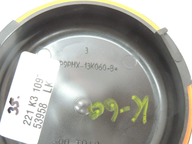 OEM Opel Meriva B priekšējā luktura vāciņš tālajām gaismām pa kreisi vai pa labi 13305434