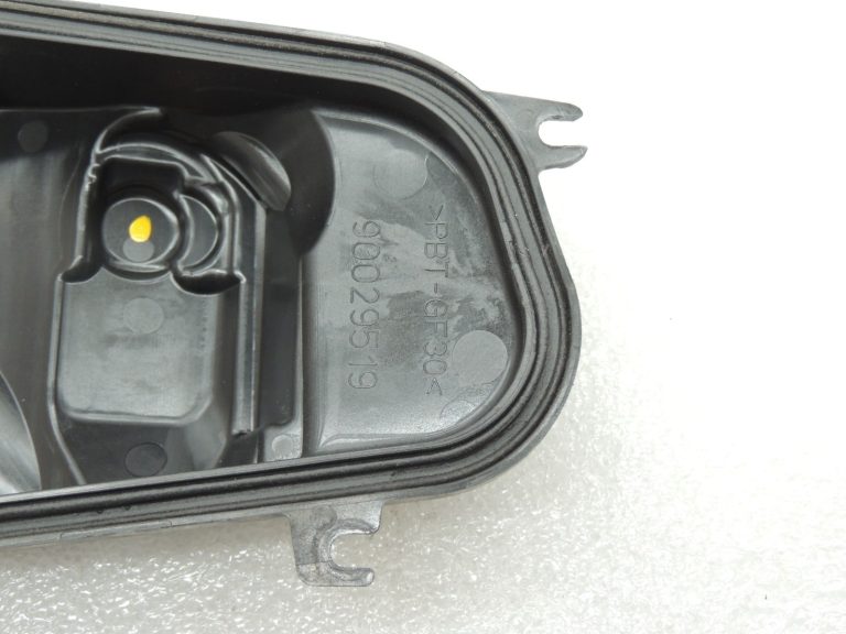 Volvo XC60 Facelift Xenon priekšējo lukturu D3S pārsega vāciņš pa labi 31395697