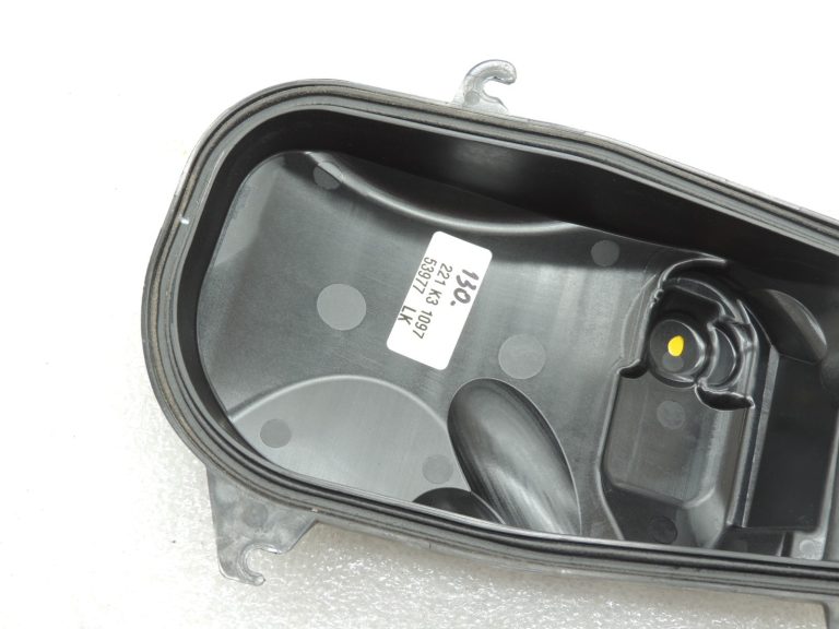 Volvo XC60 Facelift Xenon priekšējo lukturu D3S pārsega vāciņš pa labi 31395697