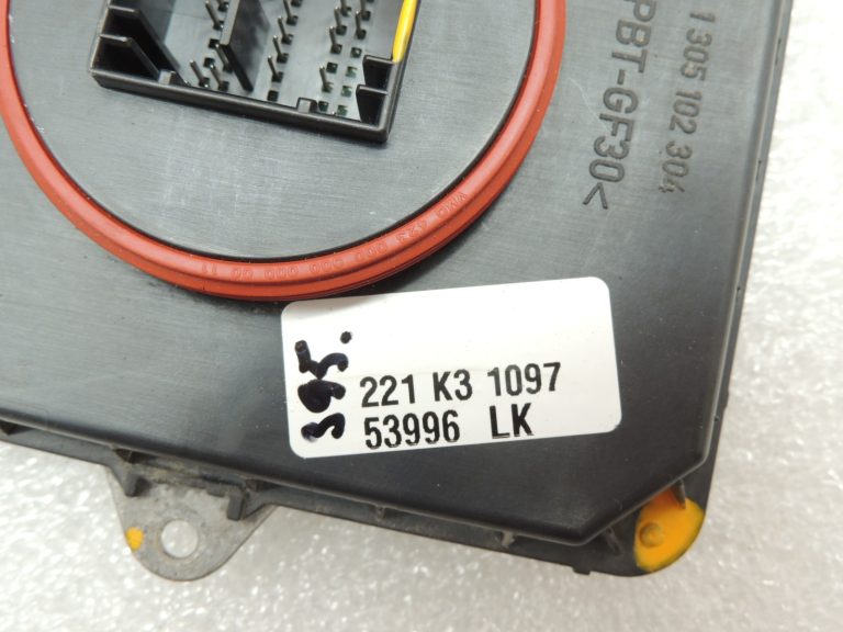 BMW 5. sērijas G30 G31 F90 LED lukturu vadības bloks FLM LOW 7476486
